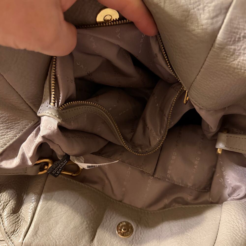 Marc by Marc Jacobs taupe pebbled leather satchel gold hardware crossbody  bag - Picture 7 of 16